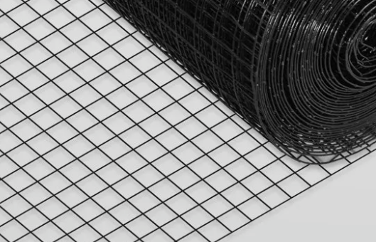 1-inch coated wire mesh for chicken coop predator protection
