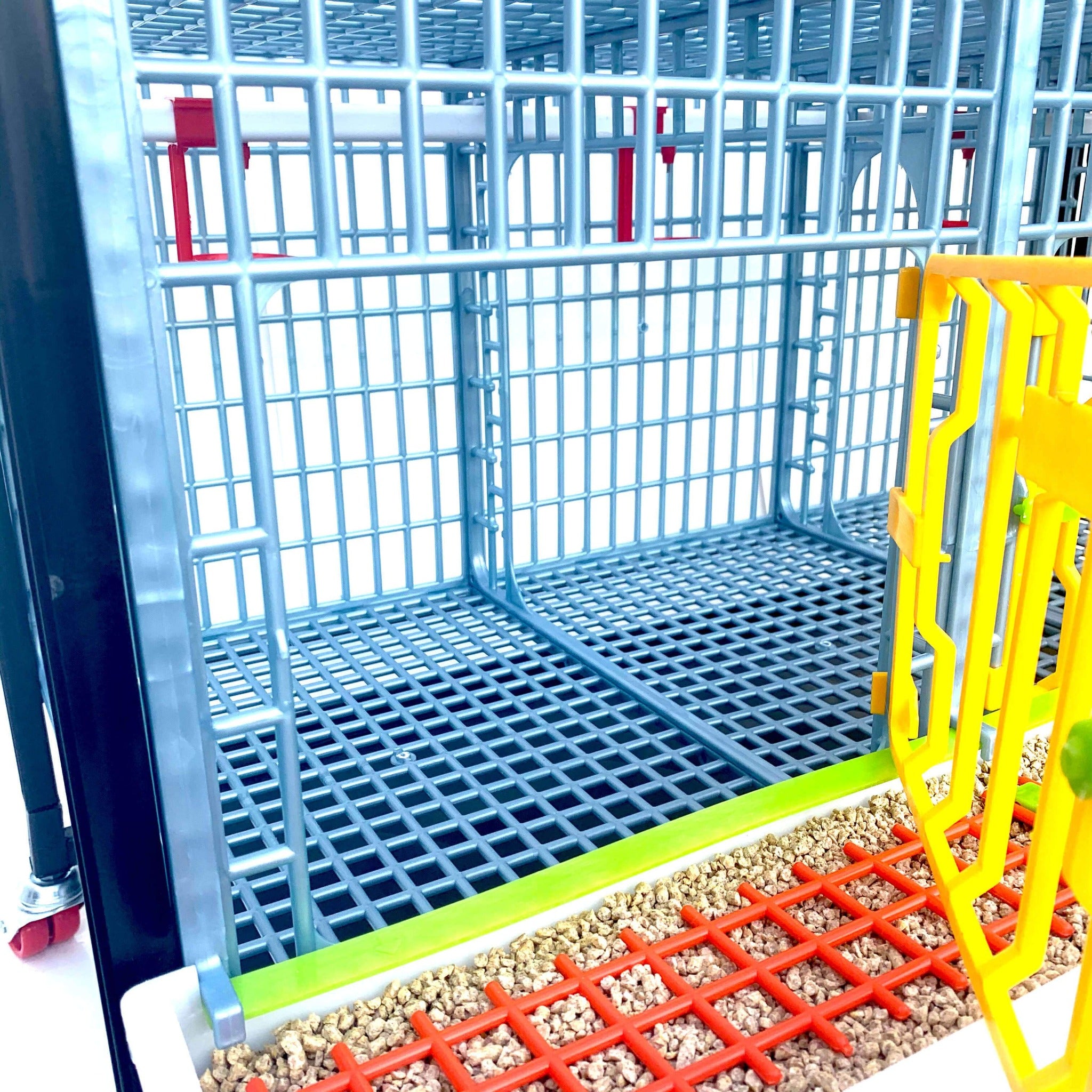 15-inch Cimuka poultry grow-out cage designed for rearing chicks before transitioning to adult pens.
