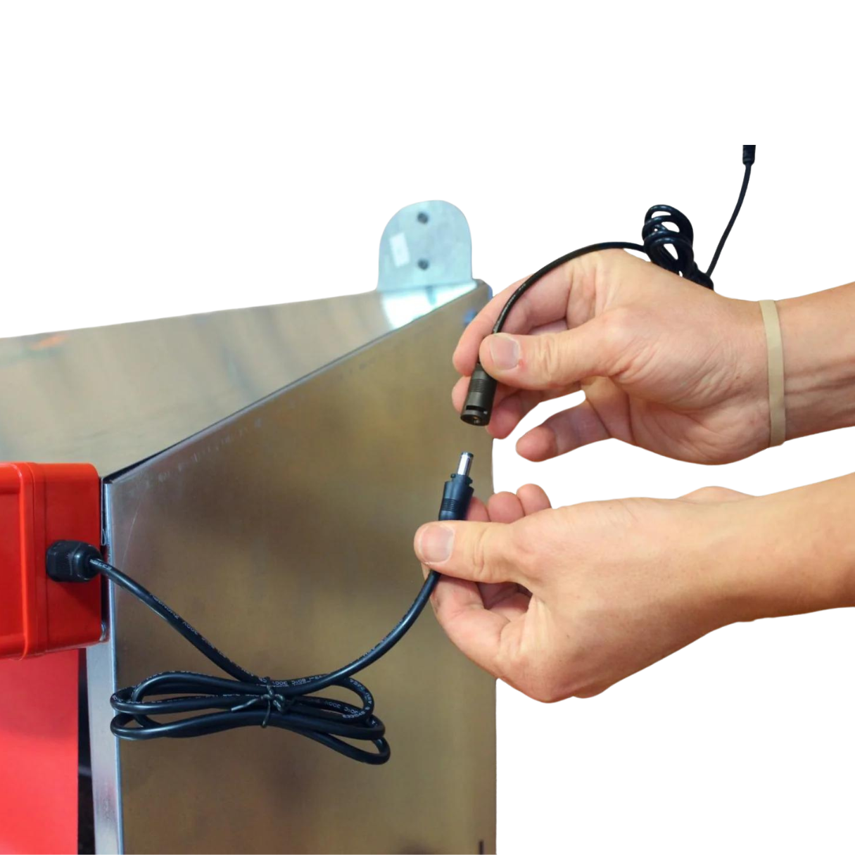 Automatic Nest Box Roost Bar Opener 2.0 | HenGear Nest Boxes