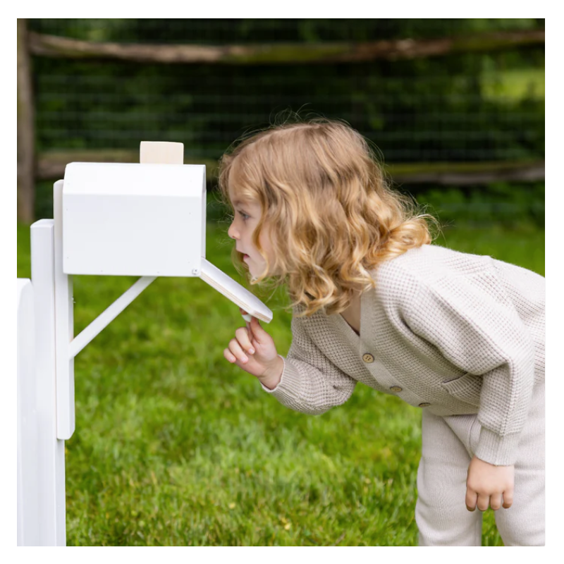 2MamaBees Mailbox lifestyle