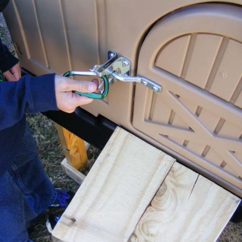 Snaplock by Formex Large Chicken Coop for 12 Chickens