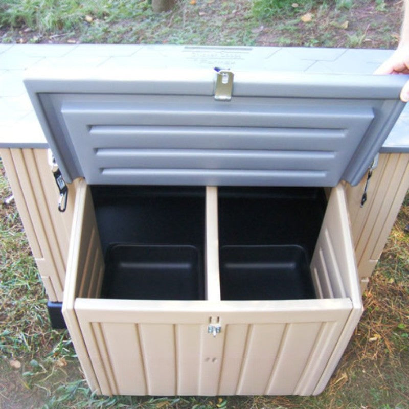 Snaplock by Formex Large Chicken Coop for 12 Chickens