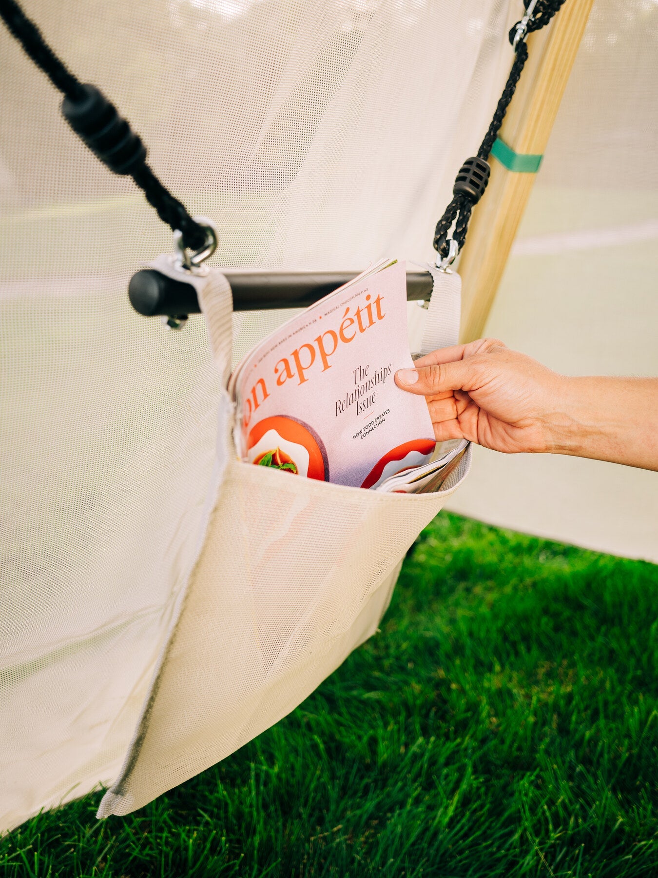 Bijou Build Hanging Pocket Accessory