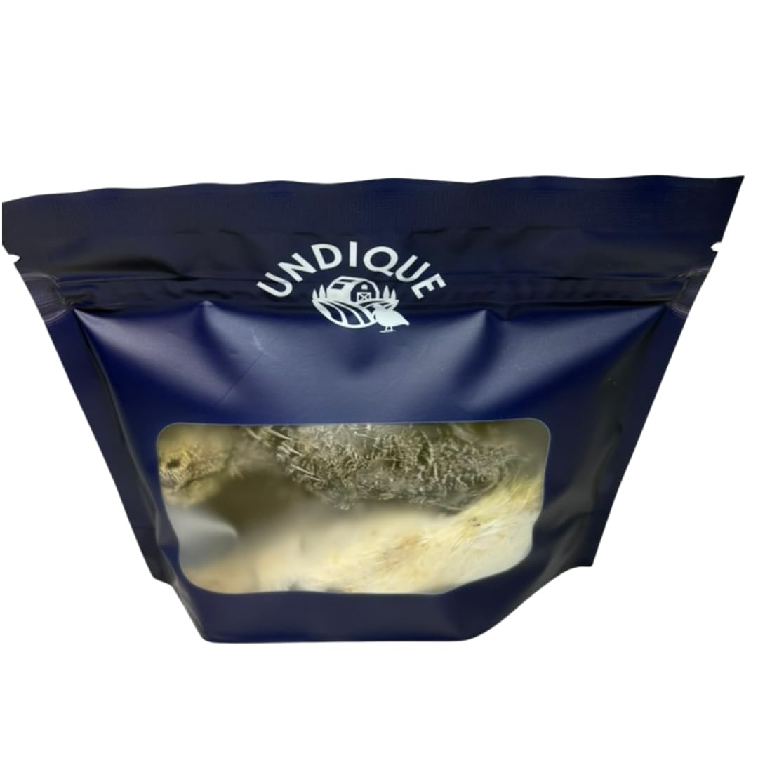 Buddy's Pretty Birds Whole Quail Chicks XL Packaging