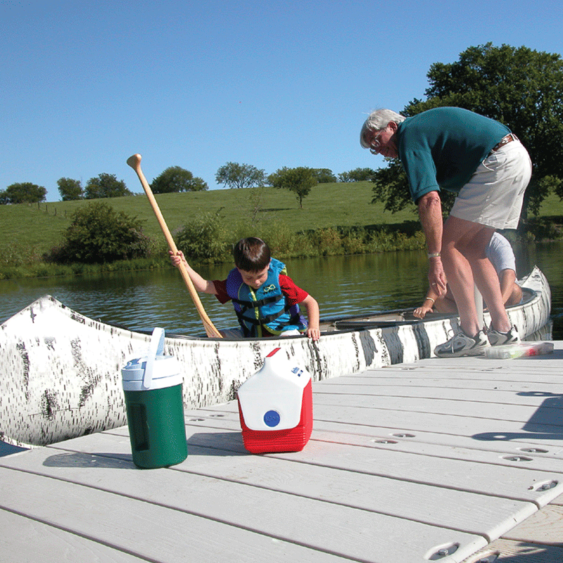 Connect-A-Dock Straight Dock Bundle 1000 Series Model SPK1016 with canoe