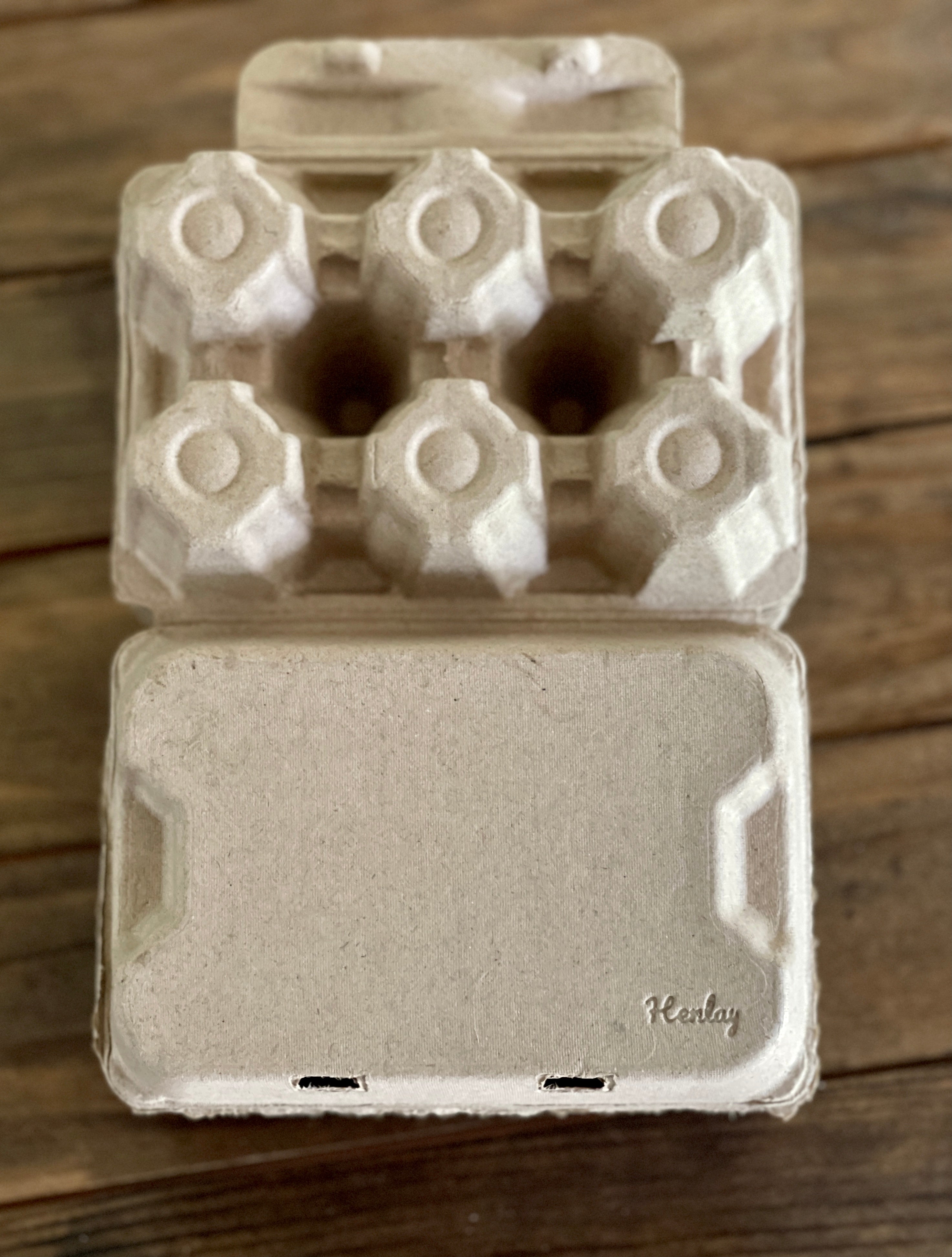 Customizable Henlay duck egg carton for farm-fresh duck eggs