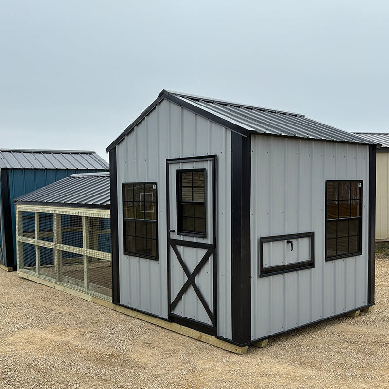 Driftless Outdoors 8’ x 20’ Country Vibe Coop with Run white door with run