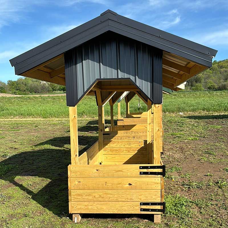 Driftless Outdoors 5’ x 10’ Hay Feeder side