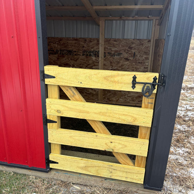 Driftless Outdoors 6’ x 8’ Shelter with Gate red and black with zoomed in gate