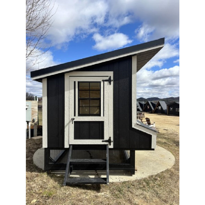 Prairie Lane Elevated Chicken Coop with Run | Driftless Outdoors man door with stairs