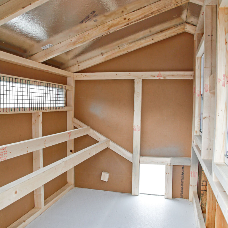 Hen House Collection Quaker Chicken Coop 4 x 6' Q46 inside view