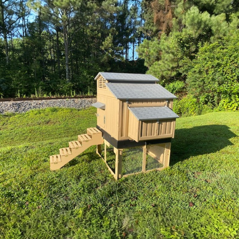 Snaplock by Formex Chicken Coop Stand and Stairs (Coop and Coop Runs Sold Separately)