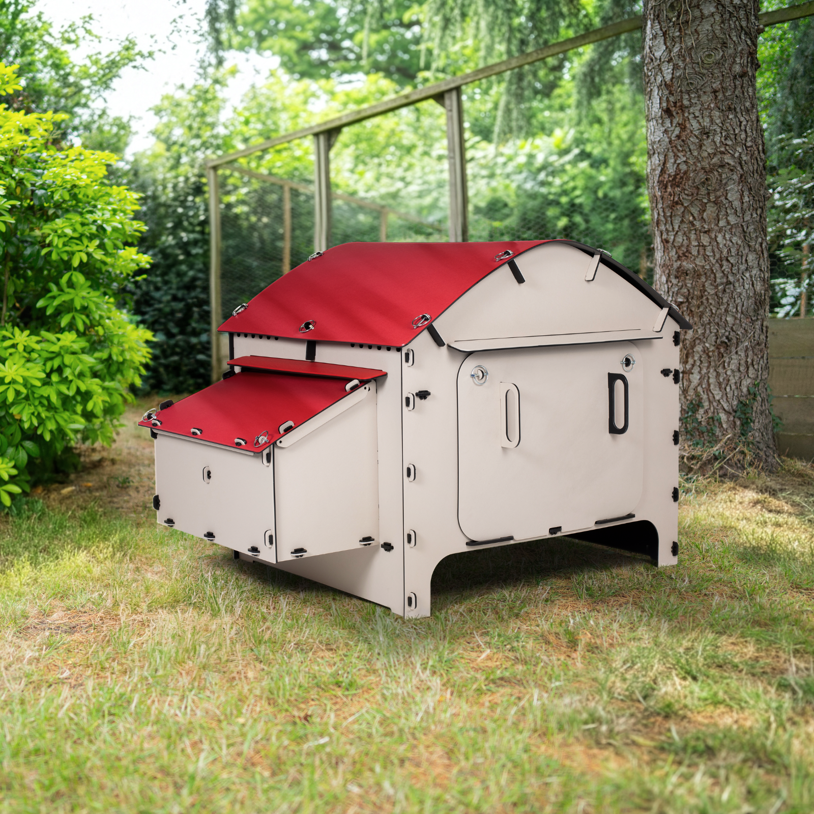 Nestera Atlas compact chicken coop in Cream and Red back closed door