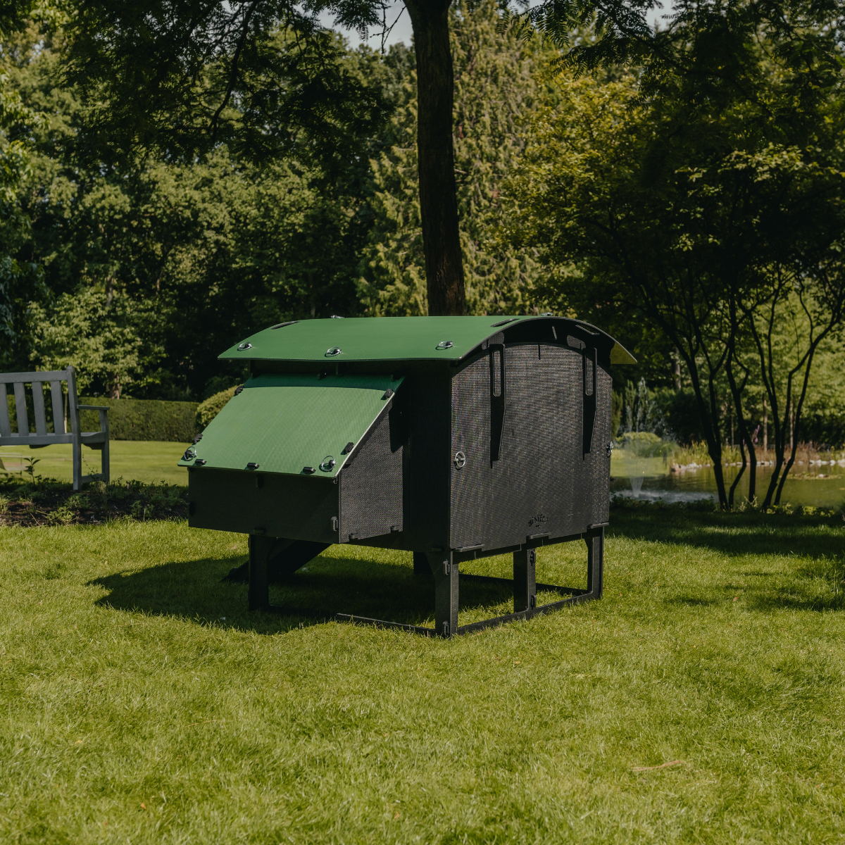 Nestera Chicken Coop Large Lodge Side