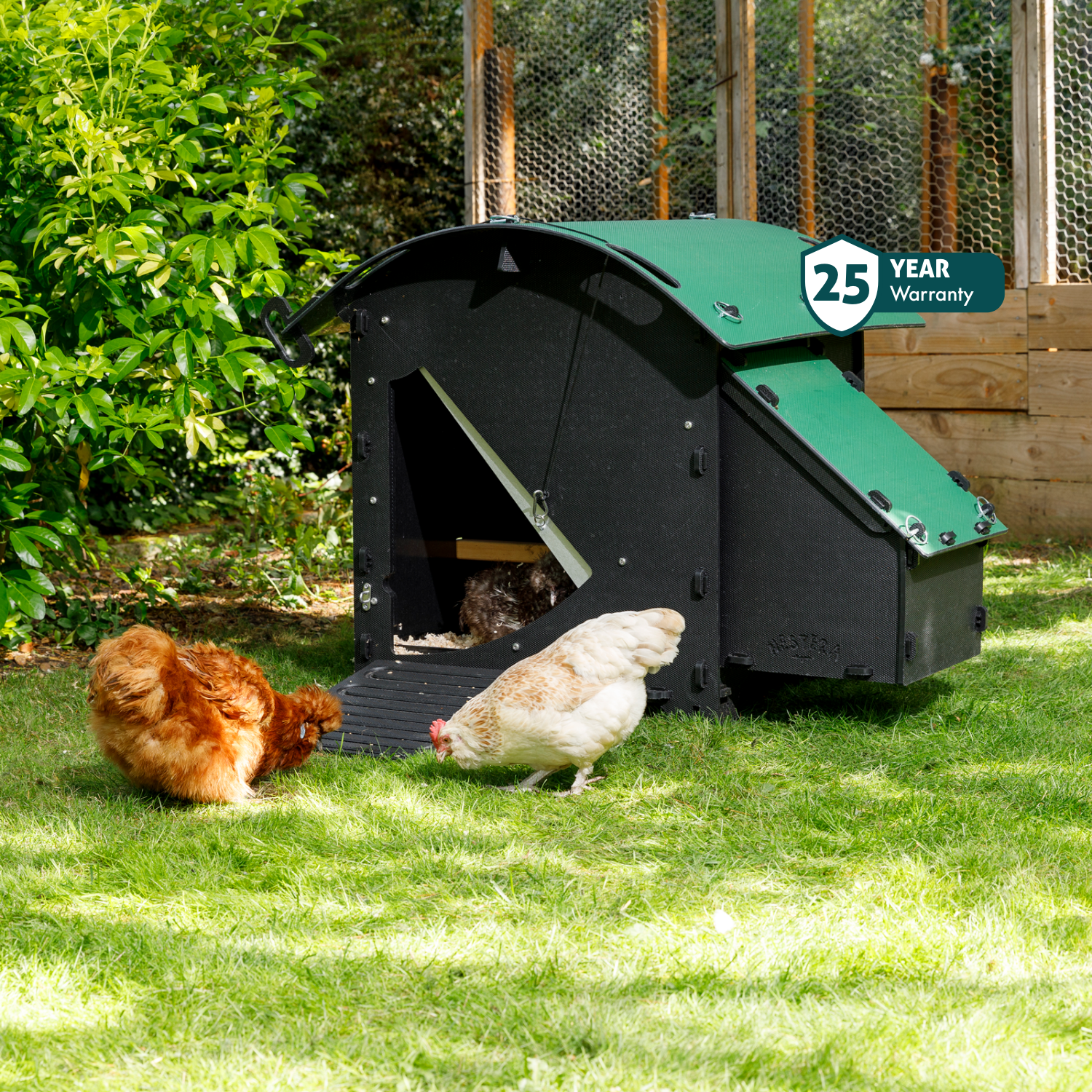 Nestera Chicken Coop Small Ground 25 year warranty