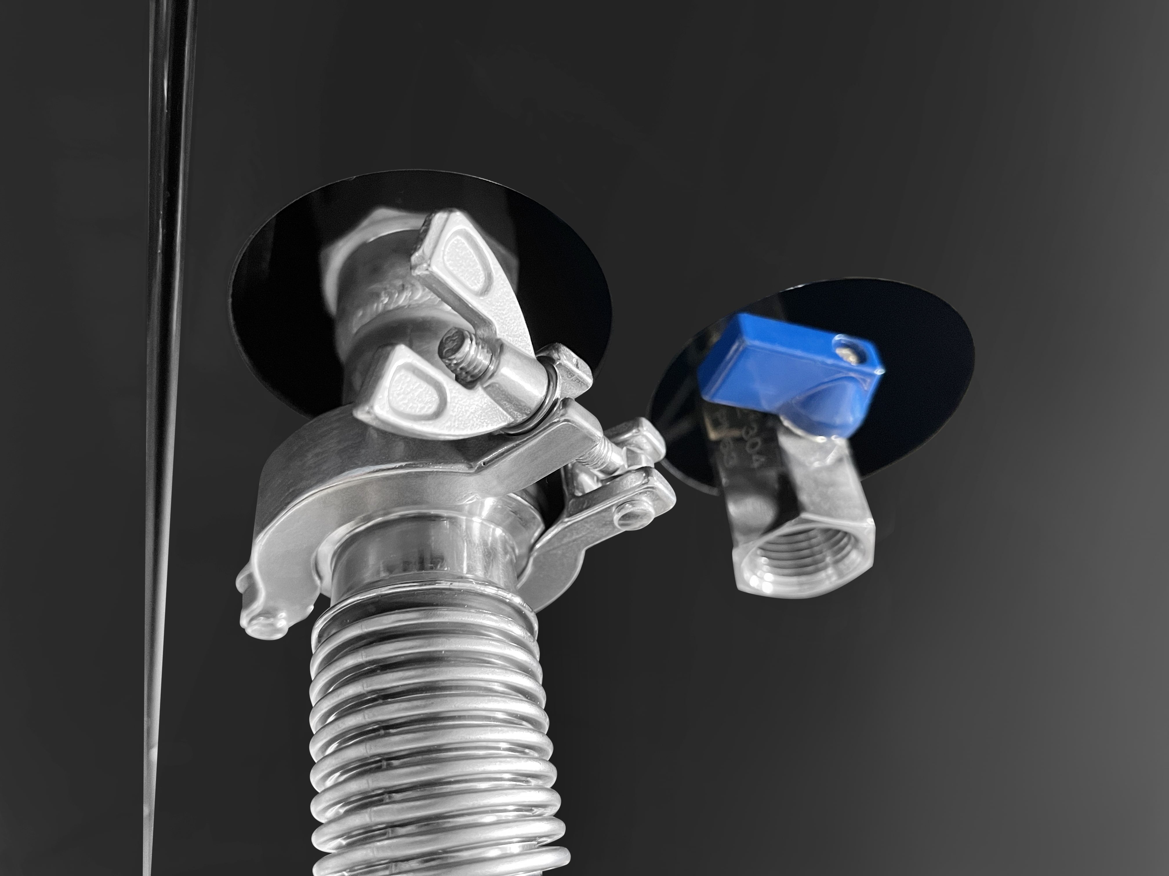 Stay Fresh Mega Freeze Dryer vacuum fitting close up