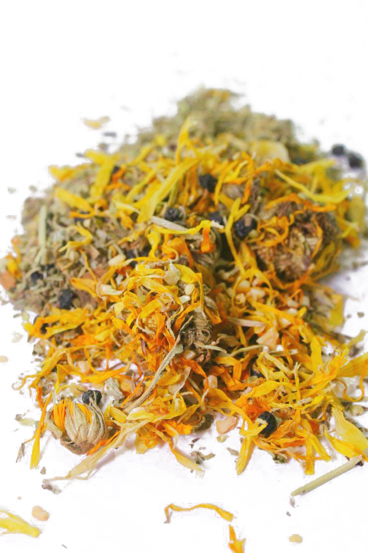 Pampered Chicken Mama StrongHen Herbs For Backyard Chickens, Coops, & Nesting Boxes