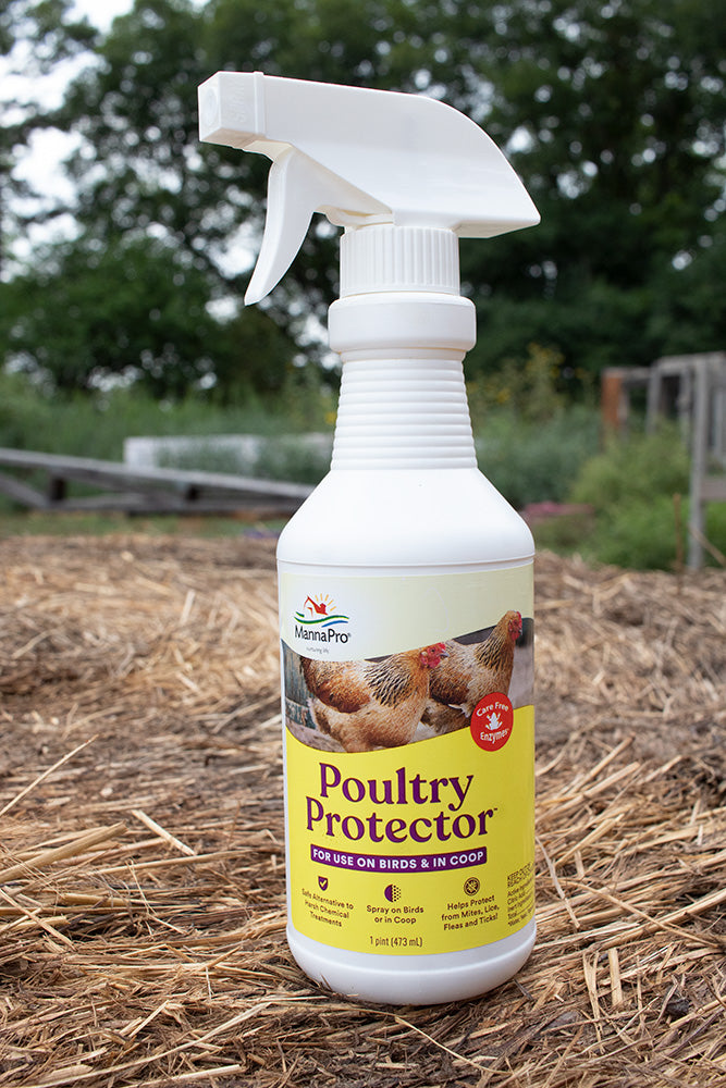 MannaPro Poultry Protector Spray (1 Pint)