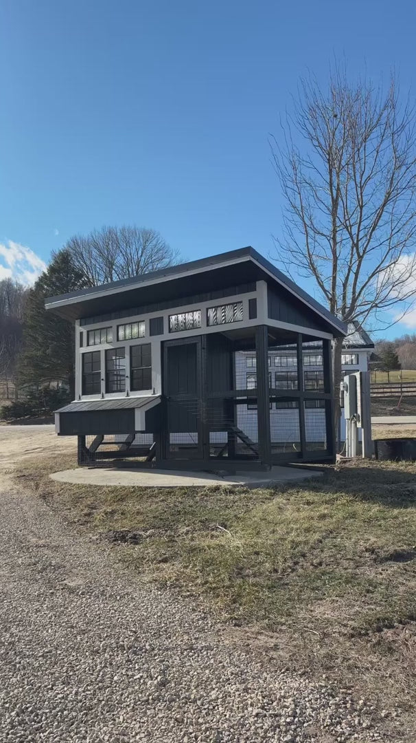 Prairie Lane Elevated Chicken Coop with Run | Driftless Outdoors video inside and out