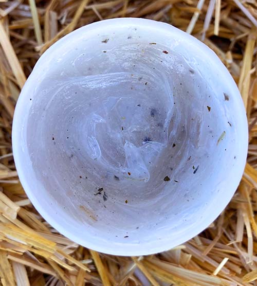 Pampered Chicken Mama Saveacomb - Herbal Winter Care For Combs & Wattles